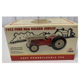 1/16 Ford NAA Golden Jubilee Tractor in box