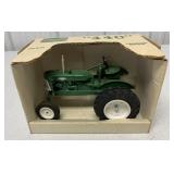 1/16 SpecCast Oliver 440 Tractor in box