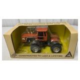 1/32 Ertl Allis-Chalmers 4W-305 Tractor w/Cab