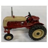 1/16 Ertl Cockshutt Black Hawk 20 Tractor
