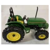1/16 Ertl John Deere 5200 Tractor