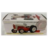 1/16 Ertl 1953 NAA Ford Golden Jubilee Tractor