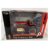 1/16 Ertl Farmall 806 Tractor in box