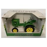 1/16 Ertl SpecCast John Deere 62 Tractor