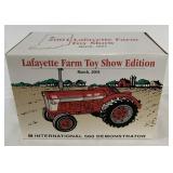 1/16 Ertl International 560 Demonstrator Tractor