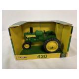1/16 Ertl John Deere 430 Dealer Edition in box