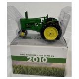 1/16 Ertl John Deere Model "GM" Tractor in box