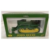 1/16 Ertl John Deere 40 Crawler w/Blade in box