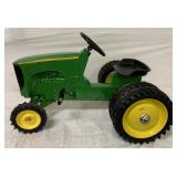 Ertl John Deere 8520 Pedal Tractor