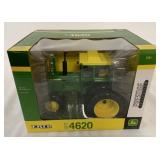 1/16 Ertl John Deere 1971 4620 Tractor
