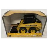 1/16 Ertl John Deere 250 Skid Steer