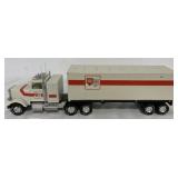 Nylint Wayne Feeds GMC 18-Wheeler