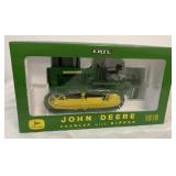 1/16 Ertl JD 1010 Crawler with Ripper in box