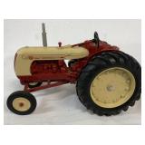1/16 Ertl Cockshutt 50 deluxe tractor