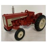 1/16 Scale Models International 606 Tractor