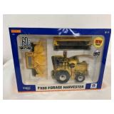 1/32 Ertl New Holland FX60 Forage Harvester