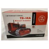 1/16 International TD-14A Diesel Crawler in box