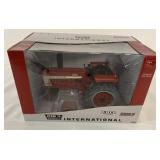 1/16 Ertl International Hydro 70 Farmall Tractor