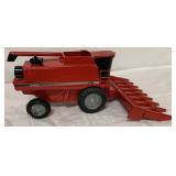 1/16 Case IH 2388 Combine w/ Corn Head