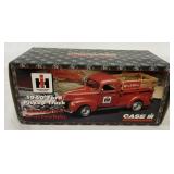 1/25 Ertl IH 1940 Ford Pickup Truck