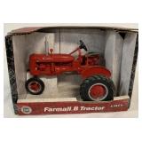 1/16 Ertl McCormick Farmall B Tractor in box