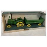 1/16 JD 1931 "GP" Standard w/Flare Box Wagon