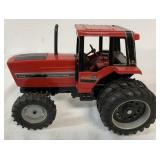 1/16 Ertl International 5488 Tractor