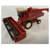 1/32 Ertl International Axial-Flow Combine