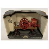 1/8 Ertl John Deere Waterloo Boy 2 HP Engine