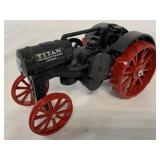 1/16 Scale Models IH Titan Tractor