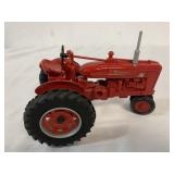 1/16 Ertl Farmall Super M-TA Diesel Tractor