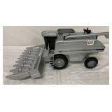 1/16 Case IH 2388 Combine w/ Corn Head