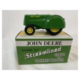 1/16 Ertl Model "AO" Streamlined Grove Tractor