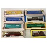(8) Bachmann/Model Power/HO Train Cars