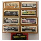 9 Tyco HO train cars
