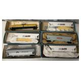 6 Athearn HO train cars