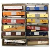 12 Athearn HO train cars