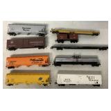 9 HO scale train cars
