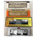 4 "O" gauge train cars