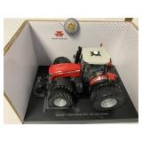 1/32 Universal Hobbies Massey Ferguson MF 8737