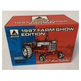 1/16 Ertl Oliver 1655 1997 Farm Show Edition Tract