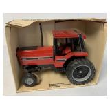 1/16 Ertl International 5088 Tractor with Cab in