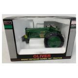 1:16 Scale Oliver Super "88" Tractor in box