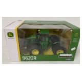 1/32 Ertl John Deere 9620R Tractor