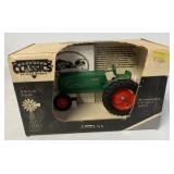1/16 Scale Models Oliver 70 Row Crop Tractor in bo
