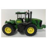 1/16 Britains Ertl John Deere 9330 Tractor