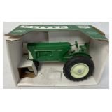 1/16 Spec-Cast Oliver 880 Tractor