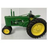 1/16 Scale Models John Deere Model B