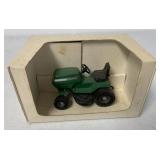 1/16 Ranch King lawn tractor in box