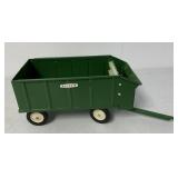 1/16 toy Oliver Forage Wagon